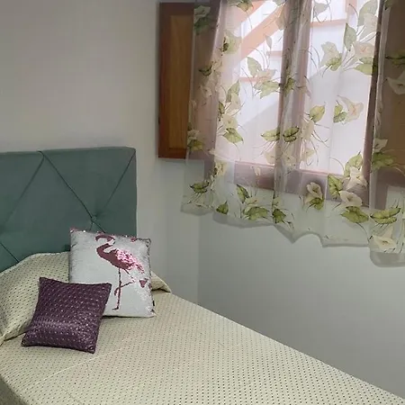 Eterna Primavera, A 40m De La Piscina Natural Prázdninový dům *